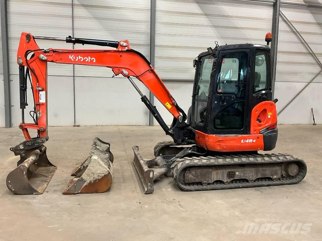 Kubota U 48-4 حفارات صغيرة أقل من 7 طن (حفارات صغيرة)