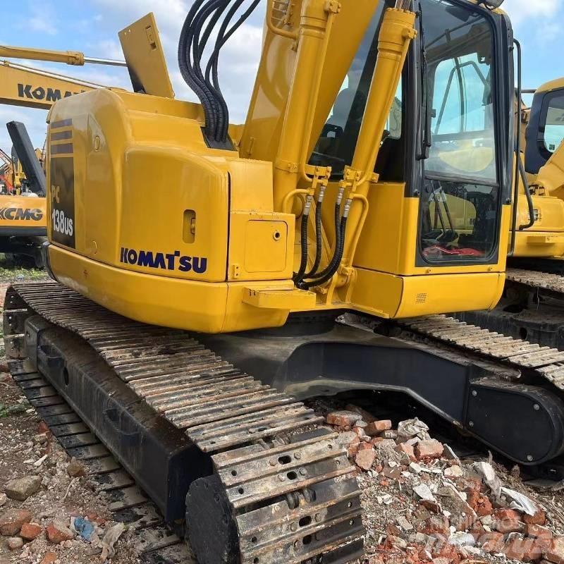 Komatsu PC 138 حفارات زحافة