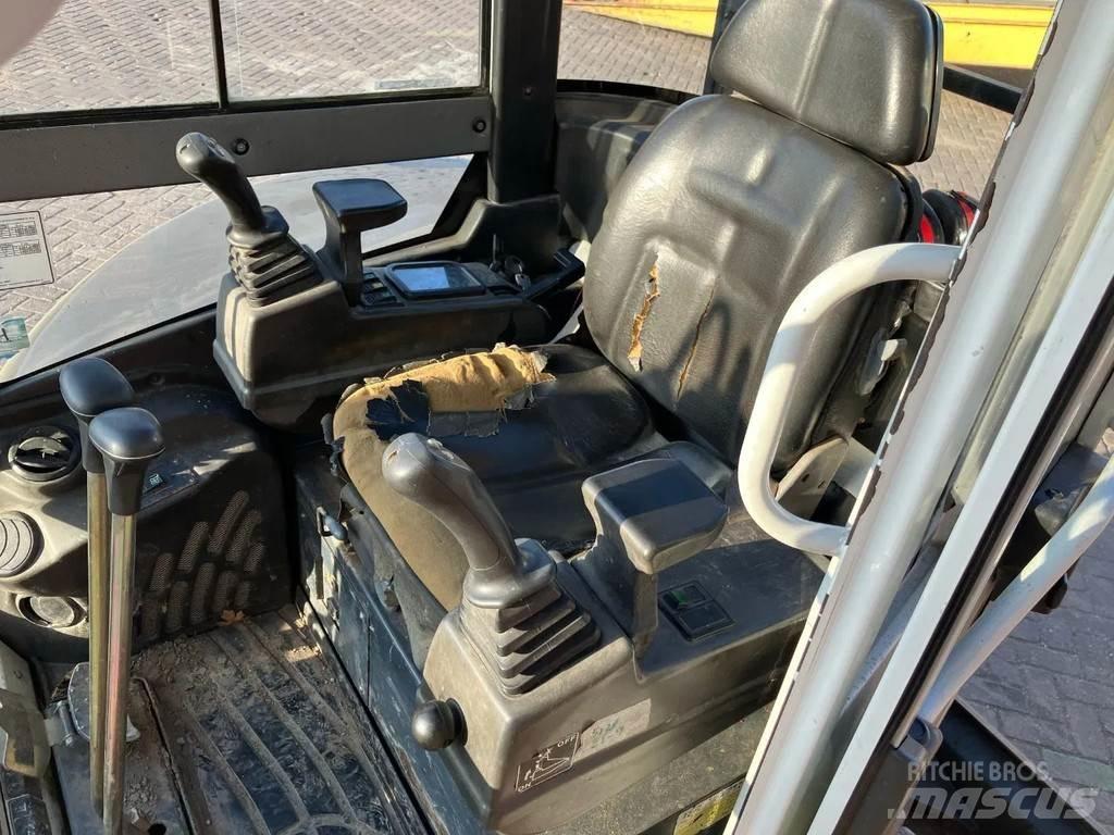 Messersi M28UC حفارات صغيرة أقل من 7 طن (حفارات صغيرة)
