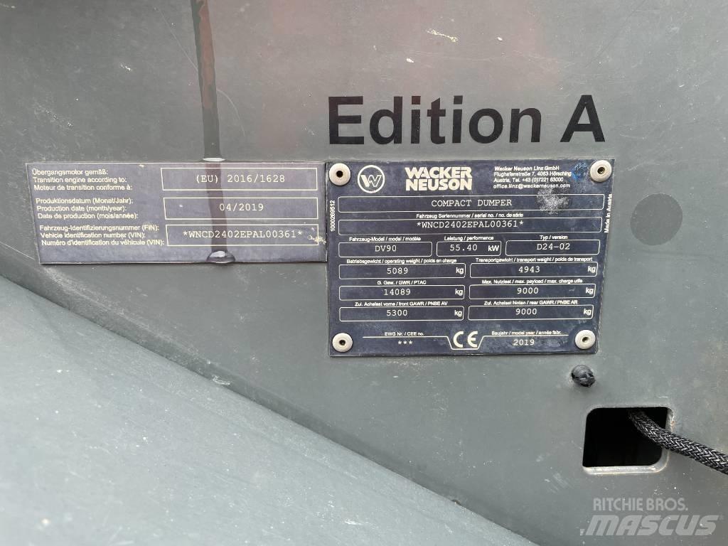 Wacker Neuson DV 90 عربات نقل قلابة للمواقع