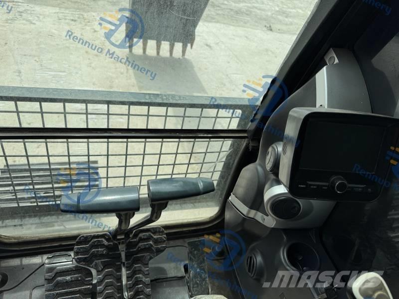 Hyundai 225 LC-9S حفارات زحافة