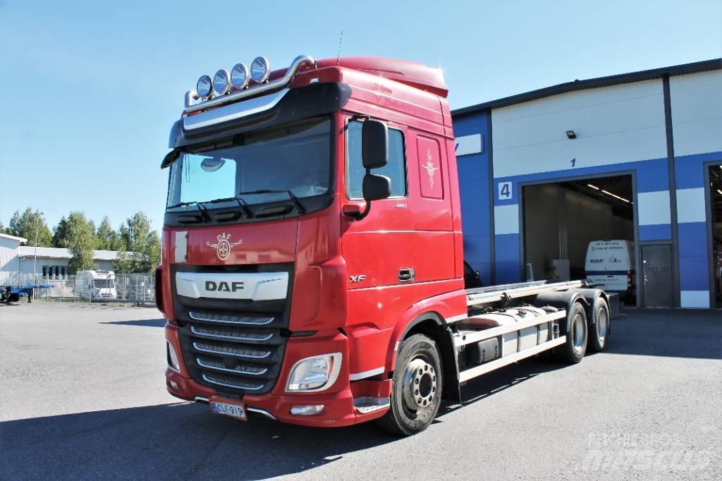 DAF XF 480 FAS 6x2 شاحنات الحاويات