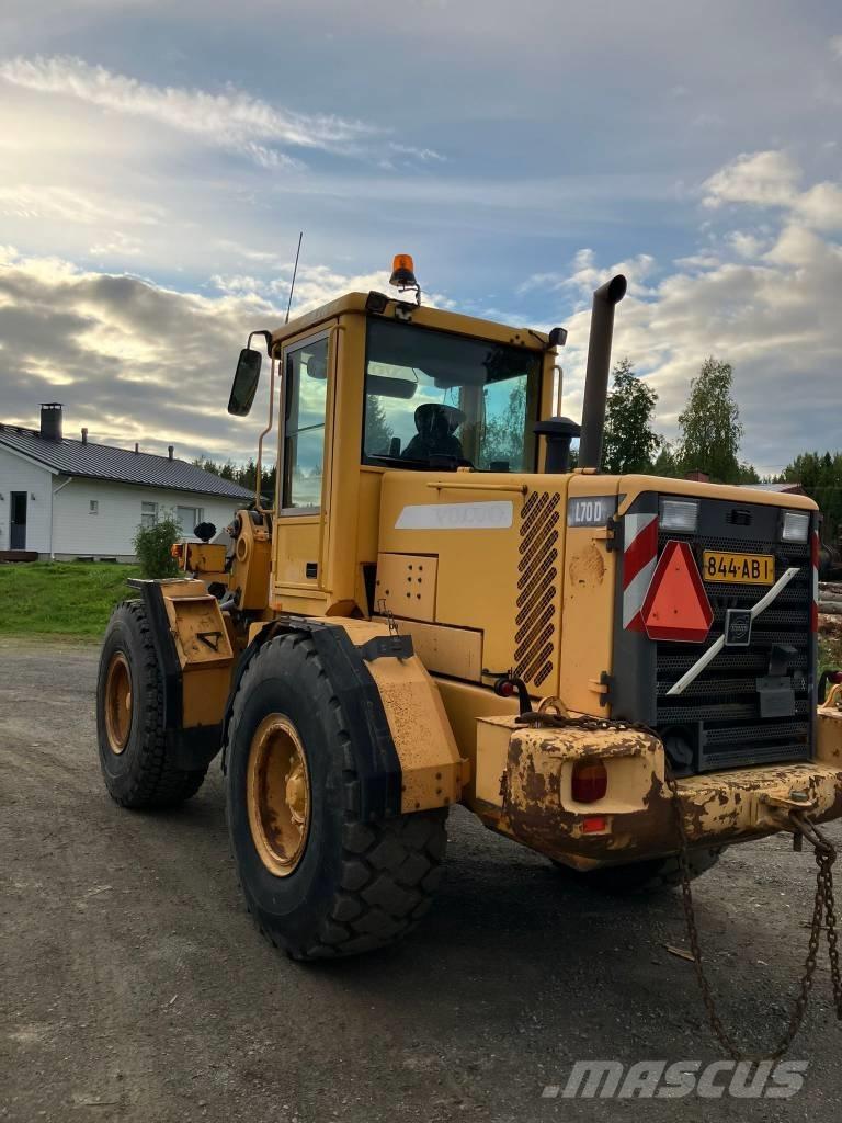 Volvo L 70 D لوادر بعجل