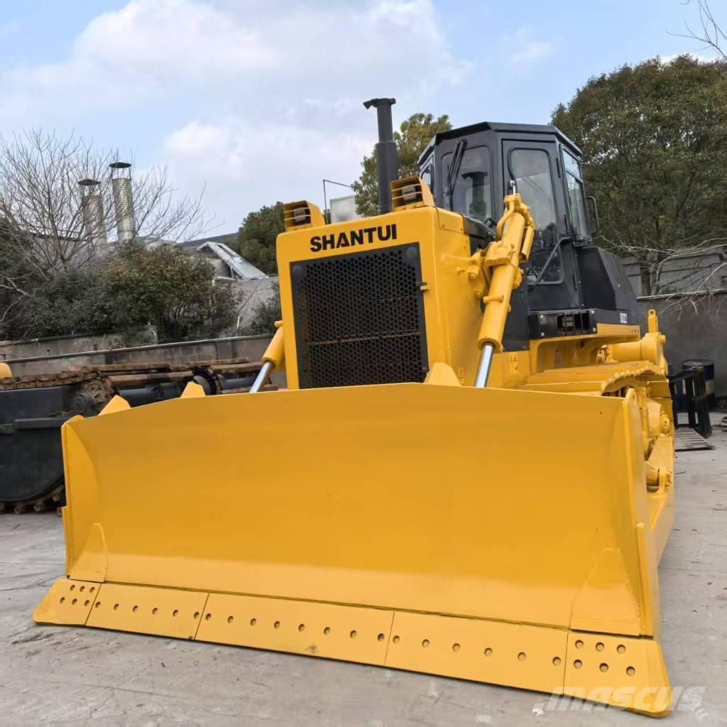 Shantui SD22 بلدوزرات مجنزرة