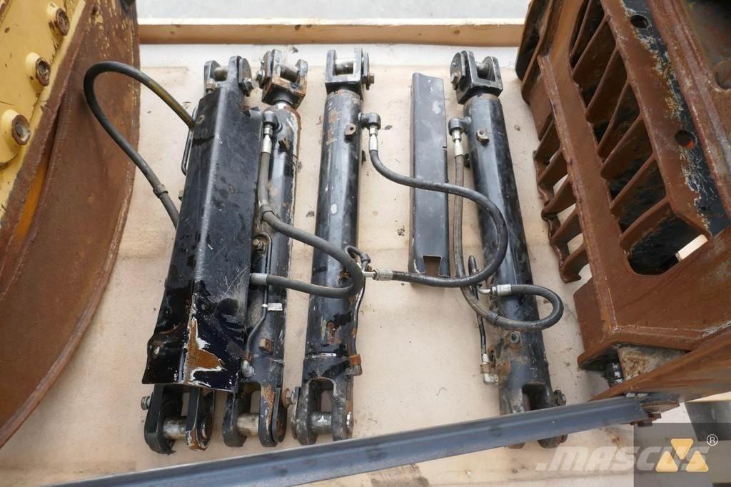 CAT 525D Grapple مكونات أخرى