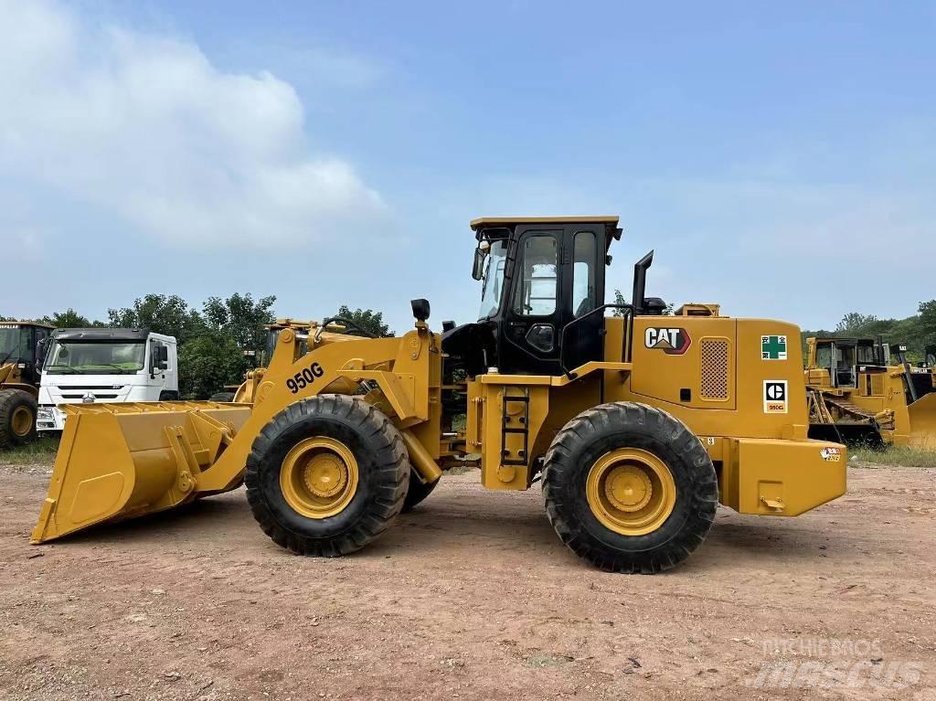 CAT 950 G لوادر بعجل