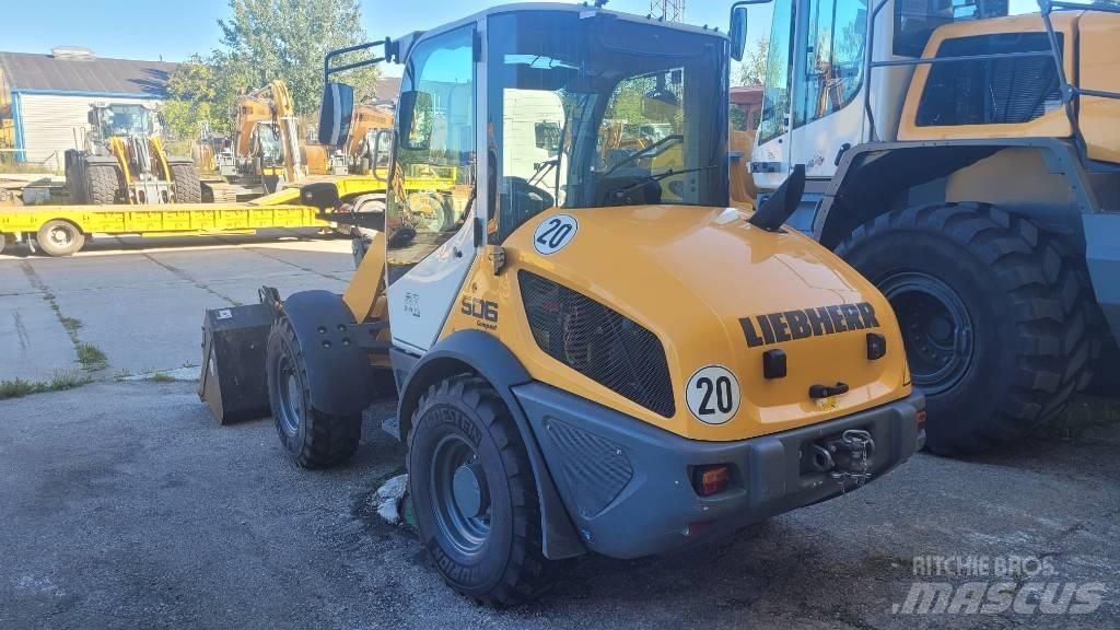 Liebherr L 506 C لوادر بعجل
