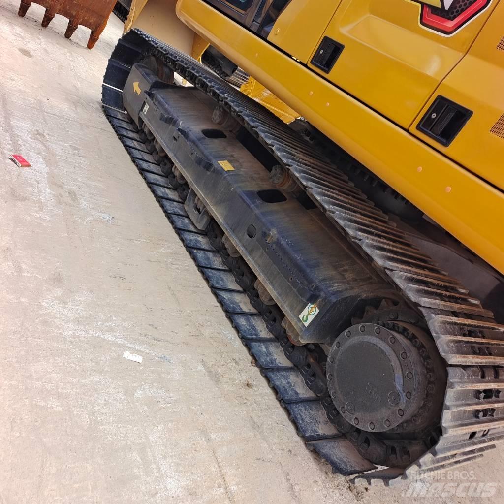 CAT 320GC حفارات زحافة