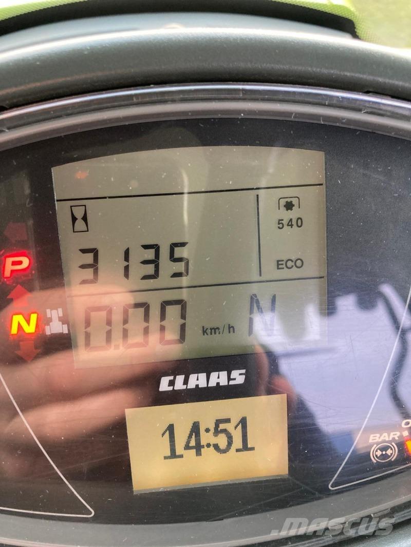 CLAAS Axion 870 الجرارات