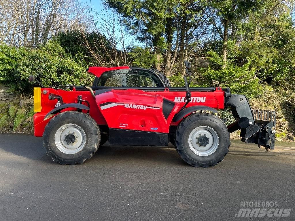 Manitou MT 1335 مناولات متداخلة