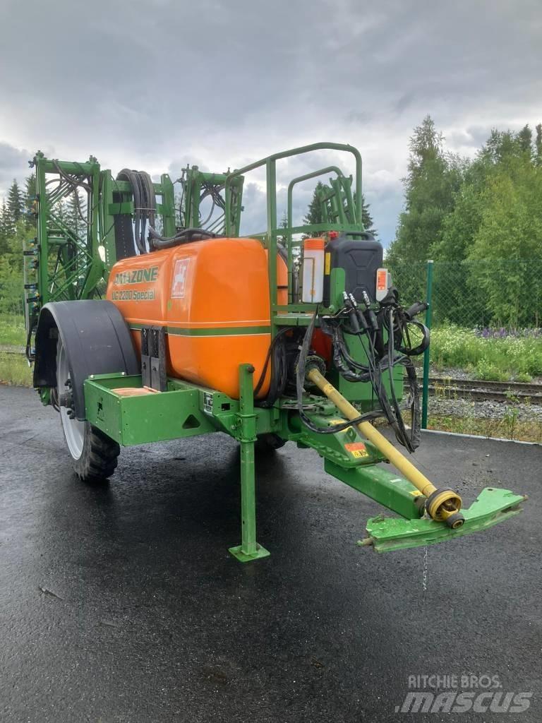 Amazone UG 2200 الرشاشات