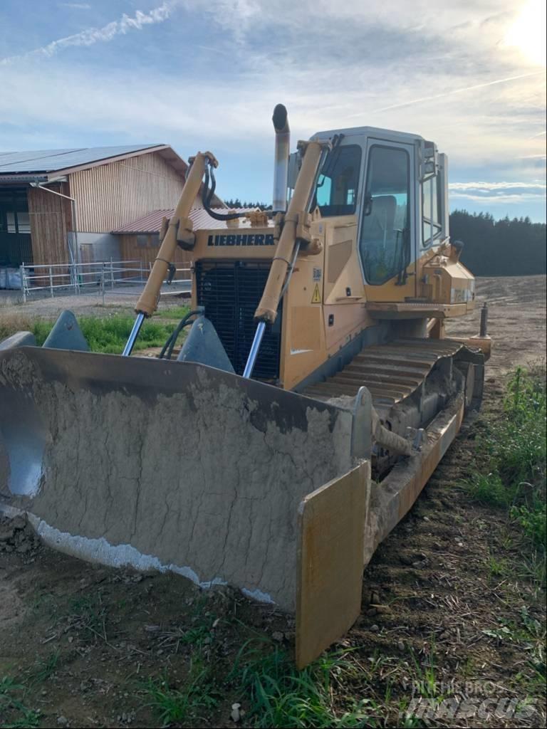 Liebherr PR 724 XL بلدوزرات مجنزرة