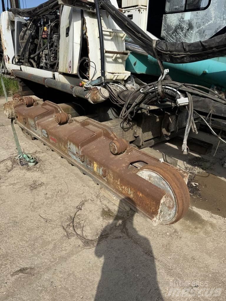 Casagrande B175 مثاقيب ثقيلة