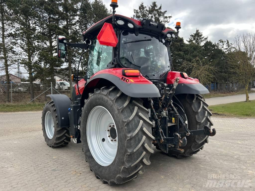 Case IH Maxxum 125 الجرارات