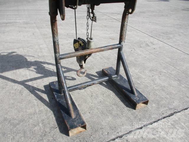 Manitou lier 3 Ton مكونات أخرى