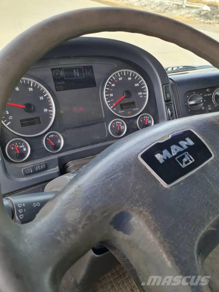 MAN TGA 26.480 شاحنات الرافعات الخطافية