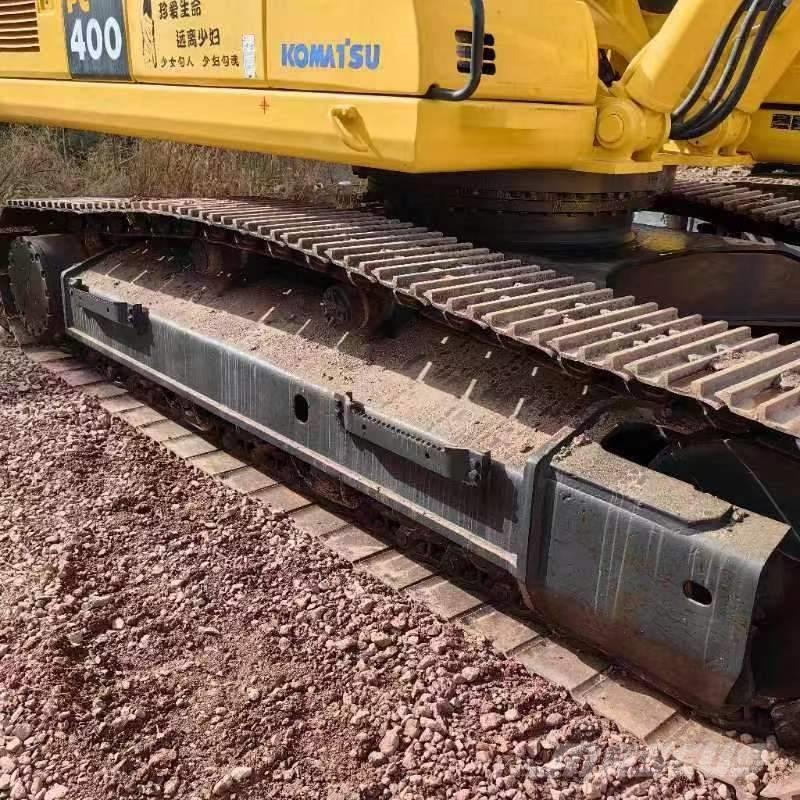 Komatsu PC 400 حفارات زحافة