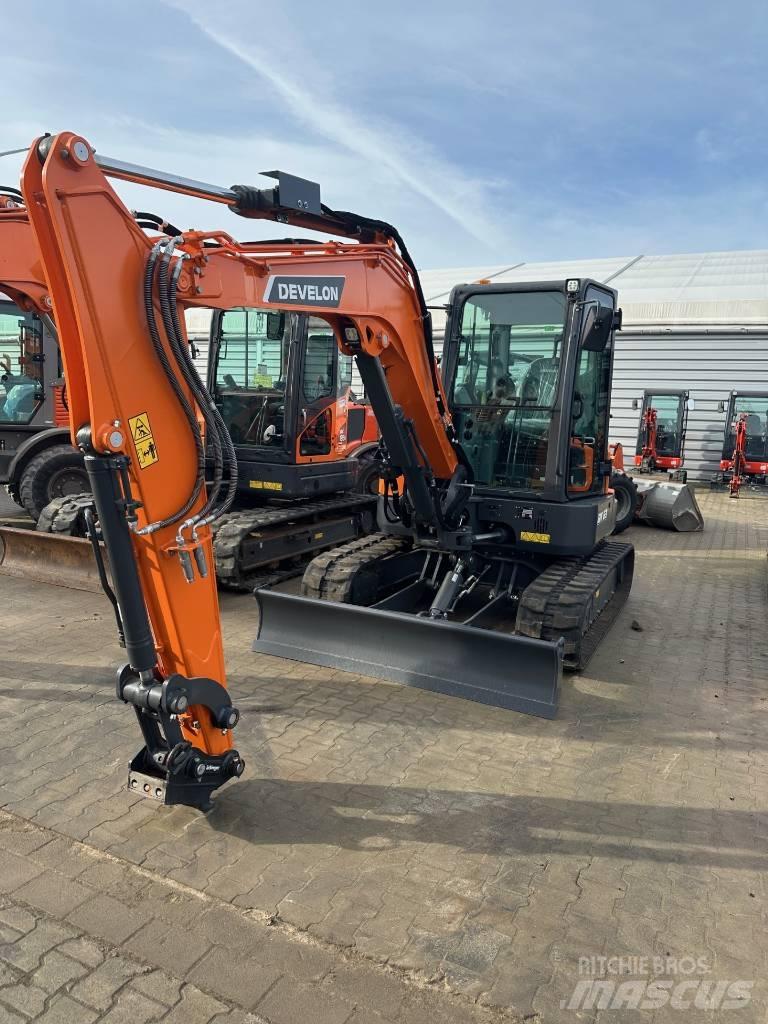 Develon DX 63-7 حفارات صغيرة أقل من 7 طن (حفارات صغيرة)