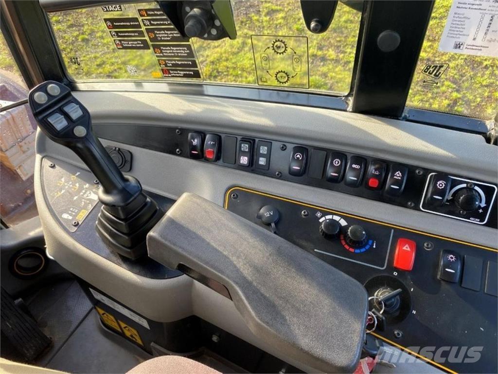 JCB TM 220 - 40 KM/H معدات مناولة لأغراض الزراعة