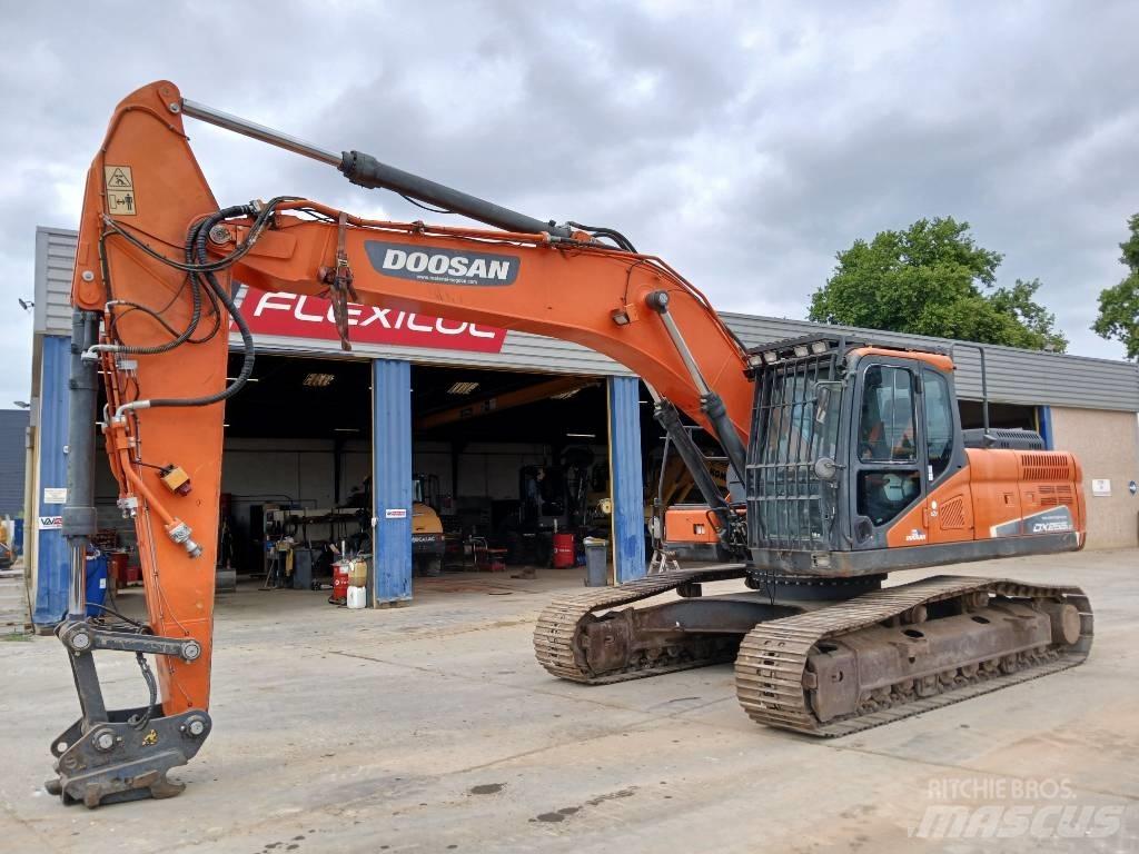 Doosan DX 255 LC حفارات زحافة