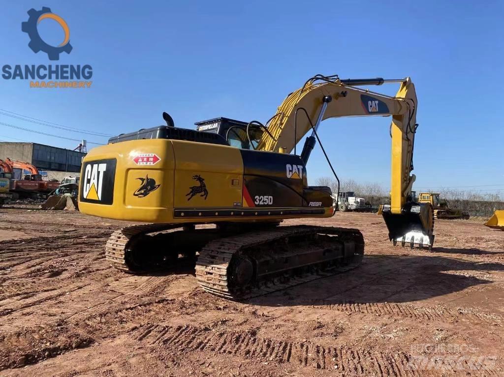 CAT 325 D L حفارات زحافة