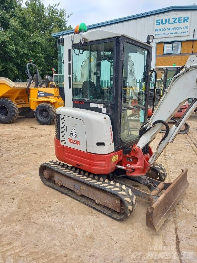 Takeuchi TB 23 R حفارات صغيرة أقل من 7 طن (حفارات صغيرة)