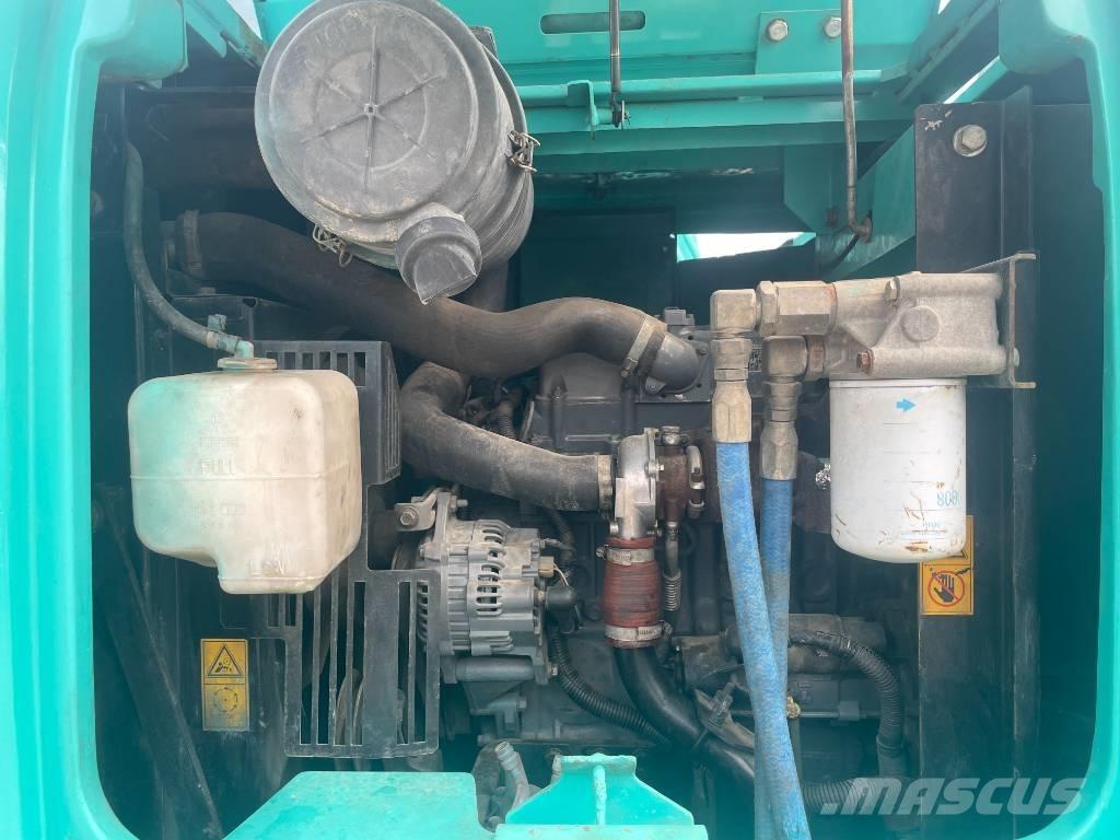 Kobelco SK 75 حفارات وسط 7 طن - 12 طن