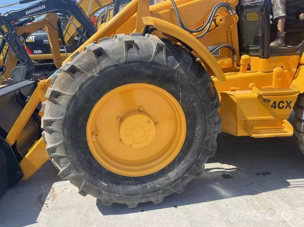 JCB 4 CX لوادر ذات جرافات عكسية