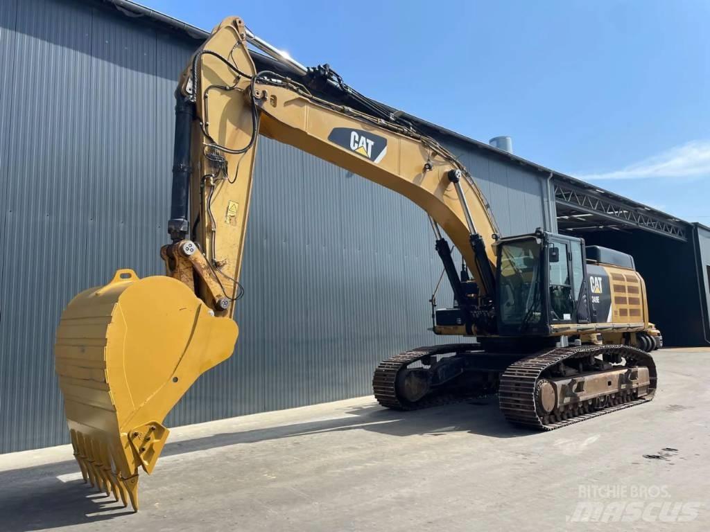 CAT 349E L حفارات زحافة
