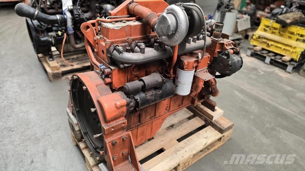 Cummins 6CTA8.3 محركات