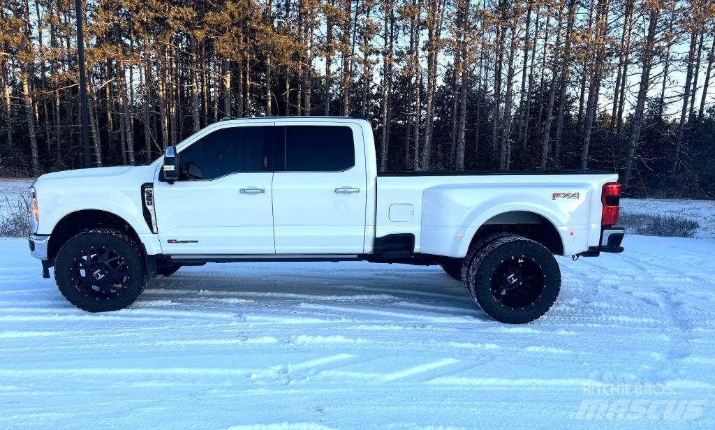 Ford F 350 Lariat أخرى