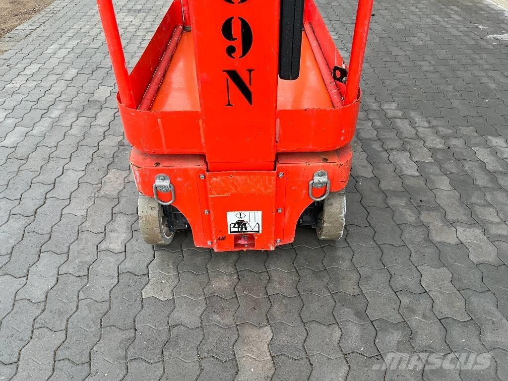 Snorkel TM 12 رافعات السارية الرأسية