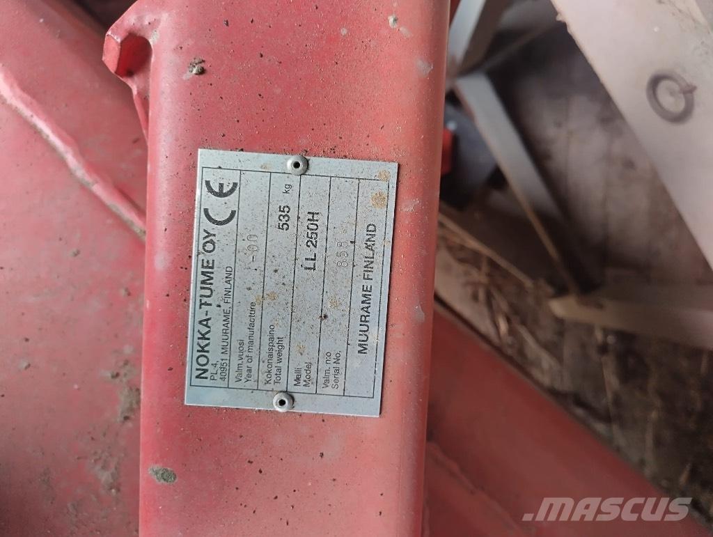 Esko 250 H قاذفات الجليد