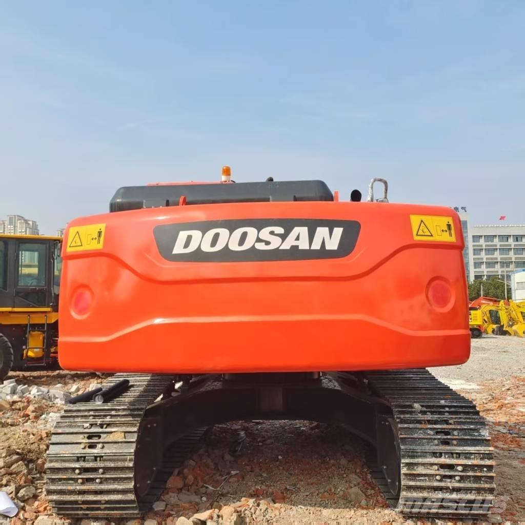 Doosan DX225LC-9C حفارات زحافة