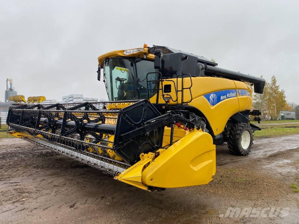 New Holland CX 8070 حصادات