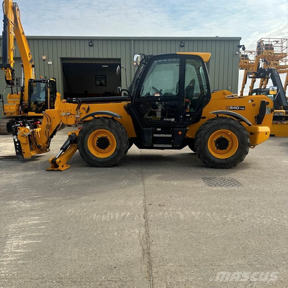 JCB 540-140 مناولات متداخلة