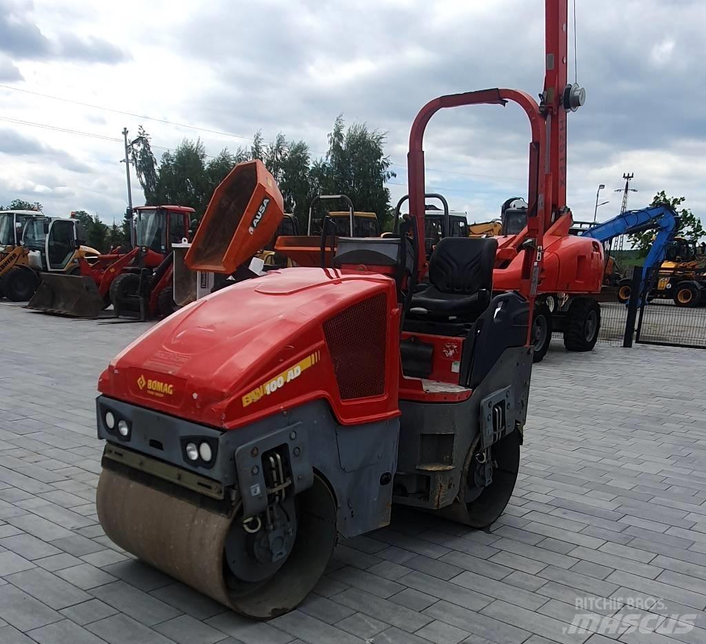 Bomag BW 100 AD-5 مداحل ثنائية الاسطوانة