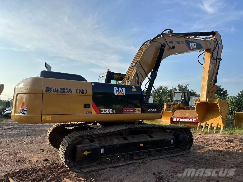 CAT 330D2L حفارات زحافة