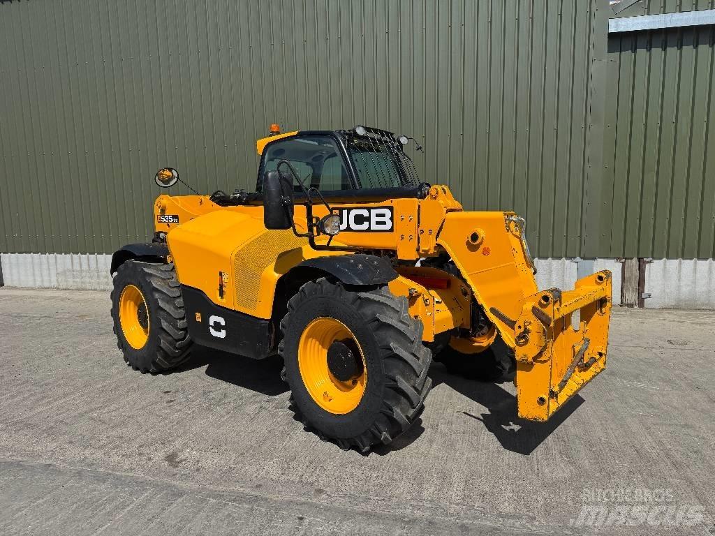 JCB 535-95 مناولات متداخلة