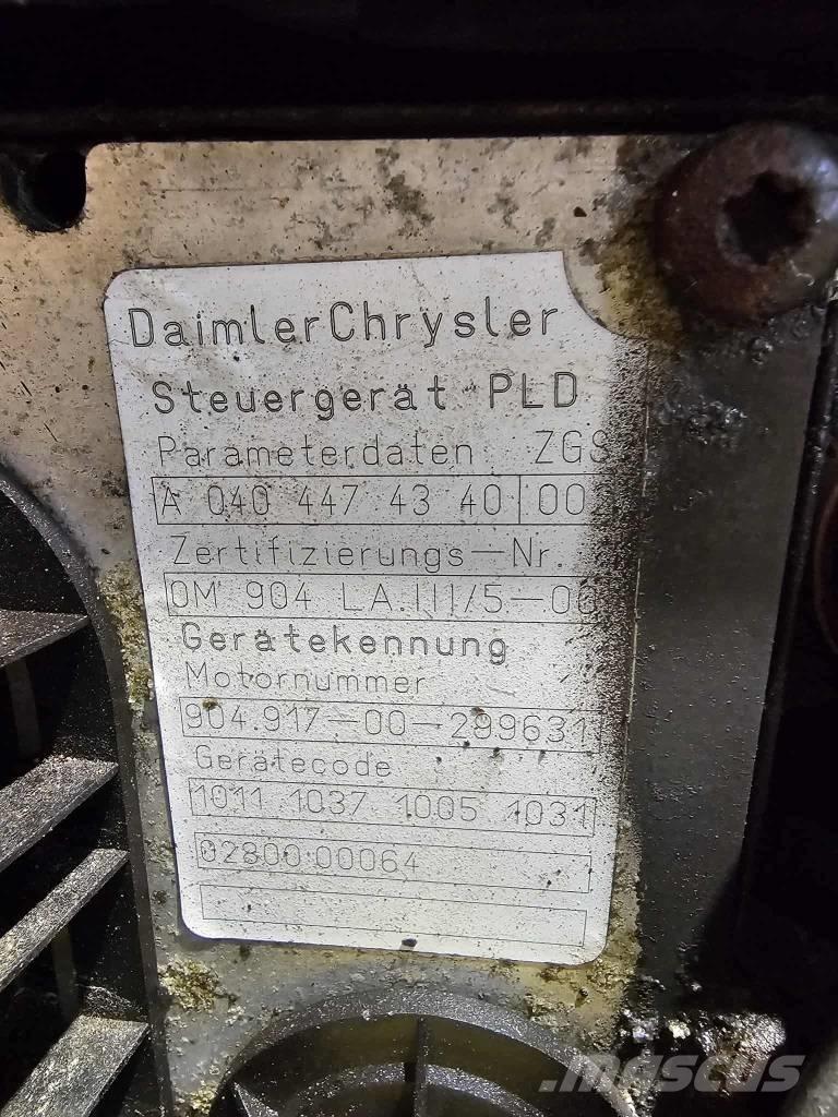 Mercedes-Benz LA904 محركات