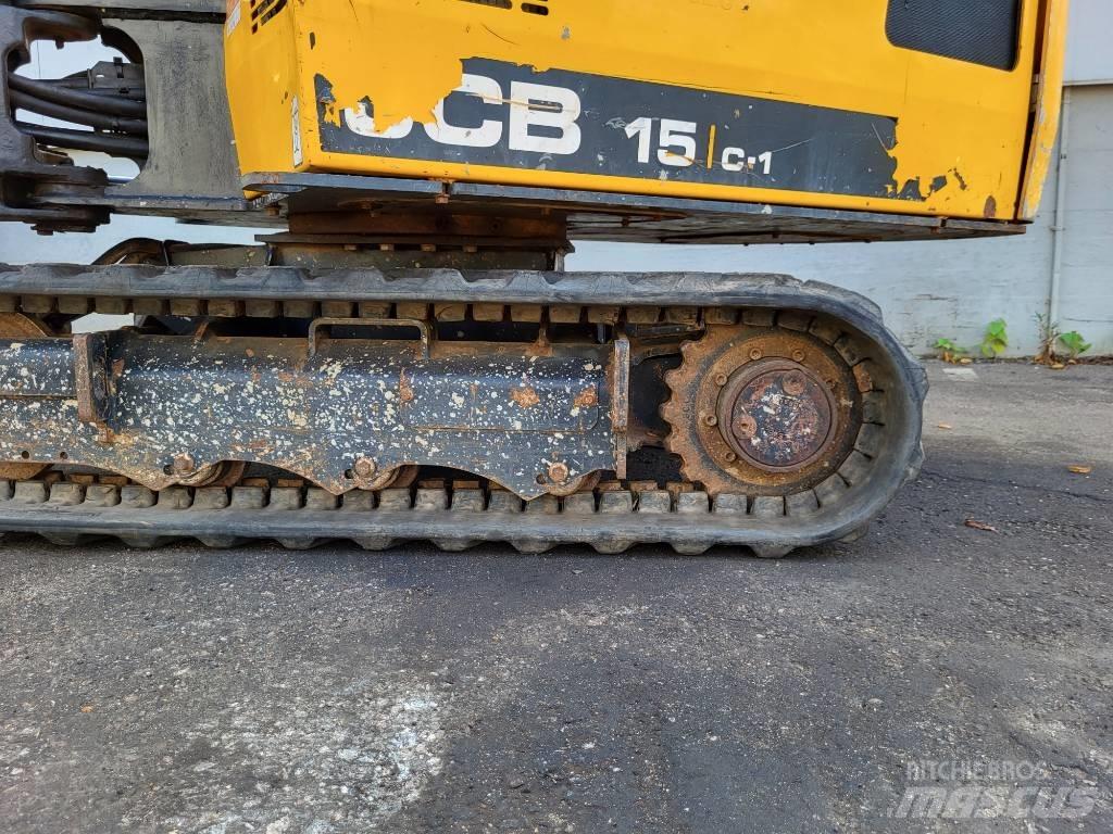 JCB 15 C-1 حفارات صغيرة أقل من 7 طن (حفارات صغيرة)