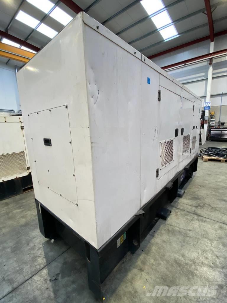 FG Wilson XD150P2 مولدات ديزل