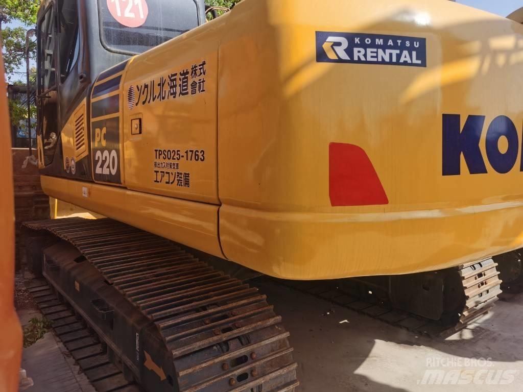 Komatsu PC 220-7 حفارات زحافة
