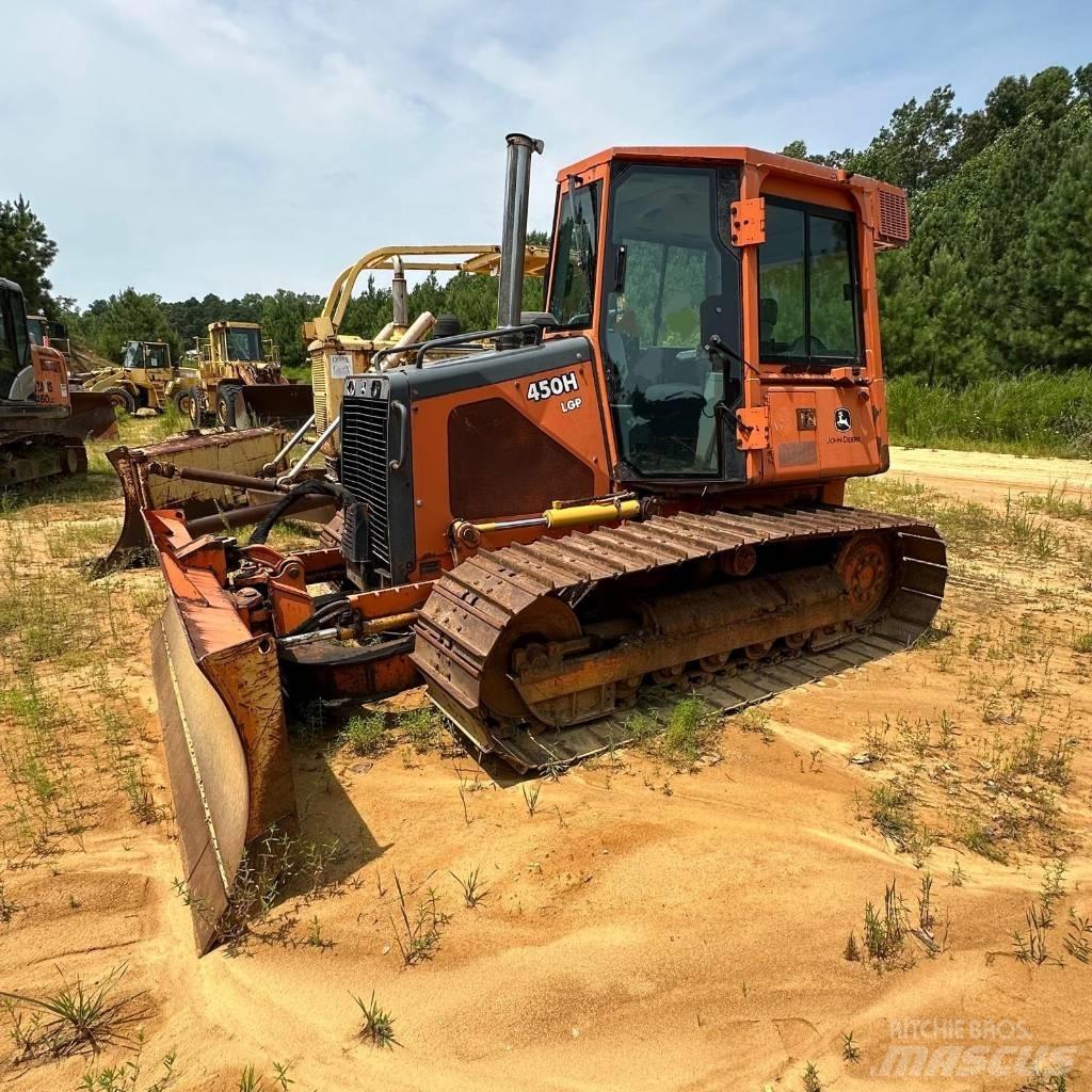 DEERE 450 HLGP بلدوزرات مجنزرة