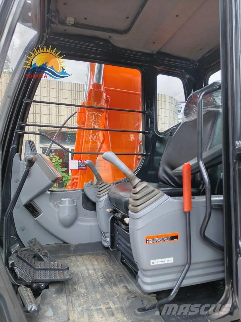 Hitachi ZX 120 حفارات زحافة