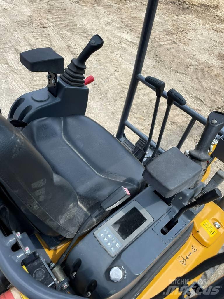 XCMG XE 18 U حفارات صغيرة أقل من 7 طن (حفارات صغيرة)