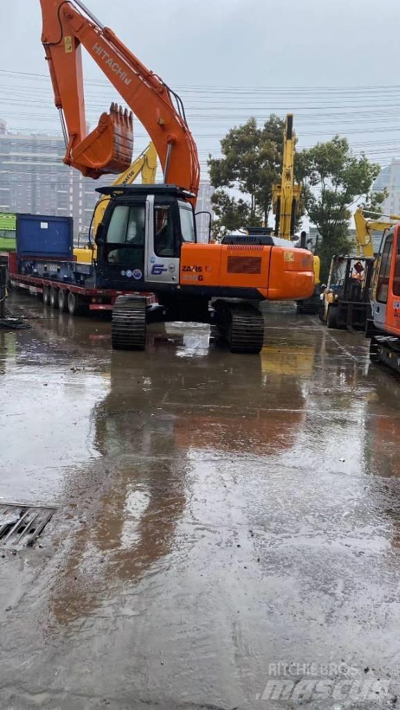 Hitachi ZX 210 حفارات زحافة
