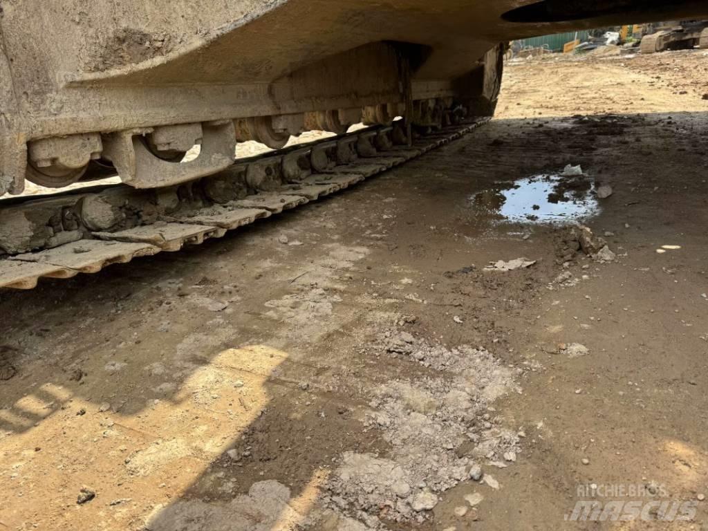Sumitomo SH200 حفارات زحافة