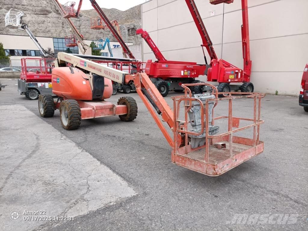 JLG 600 AJ رافعات سلة مفصلية