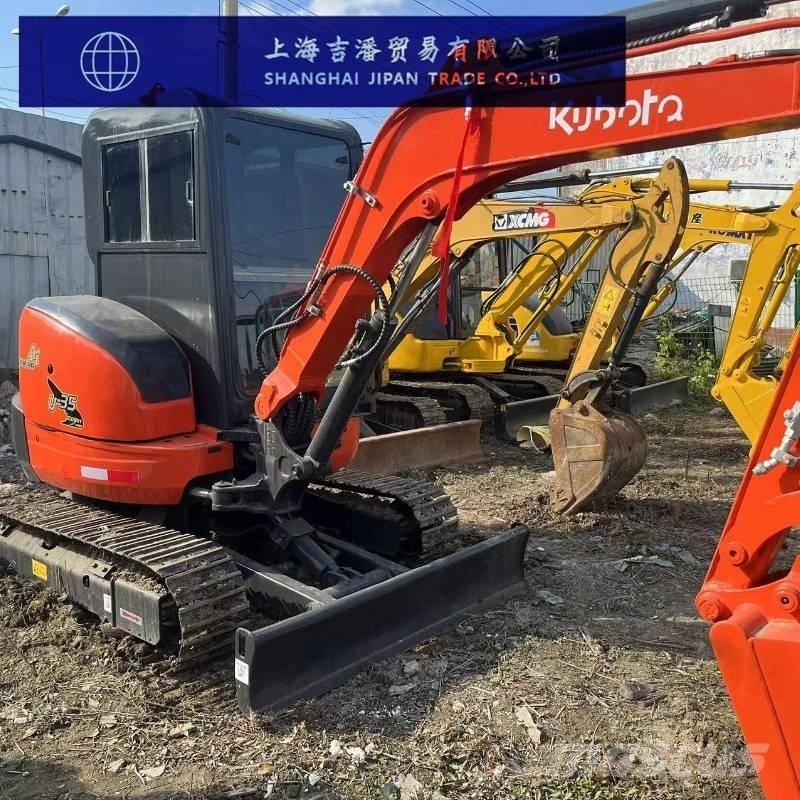 Kubota U 35 حفارات زحافة